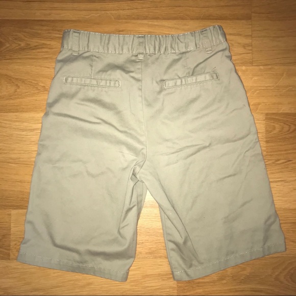 Bundle of 2 Simply Styled shorts, navy and khaki - Picture 2 of 7